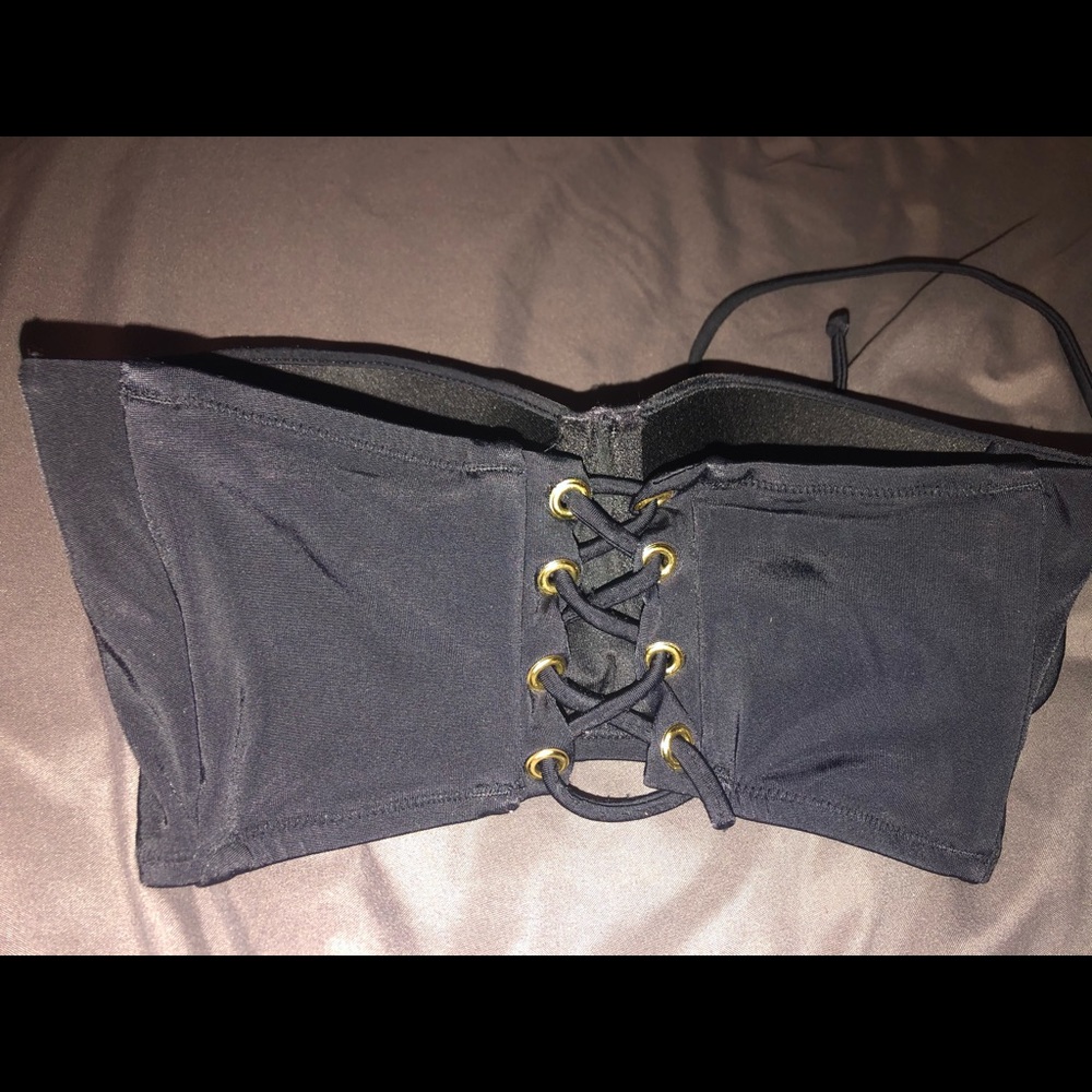 Victoria secret swim top, size small